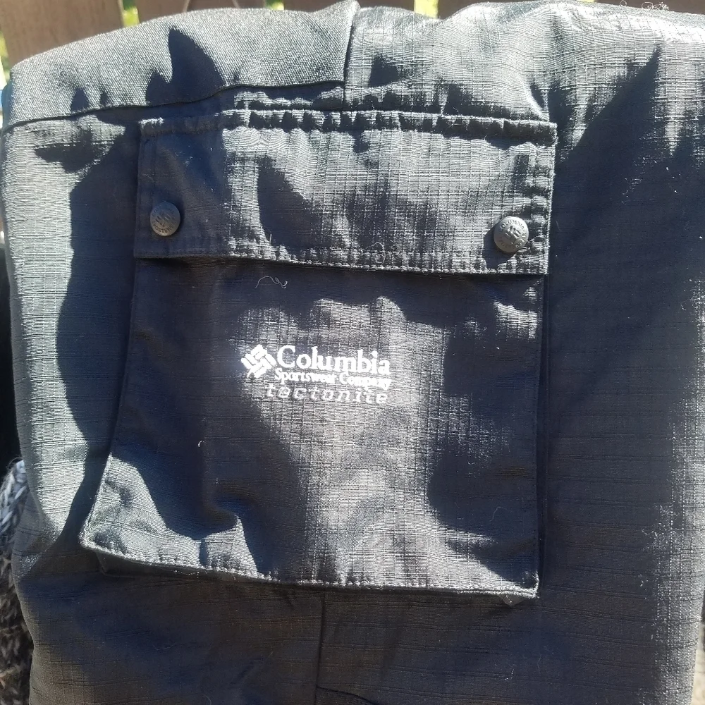 Columbia techtonite black ski pants unisex